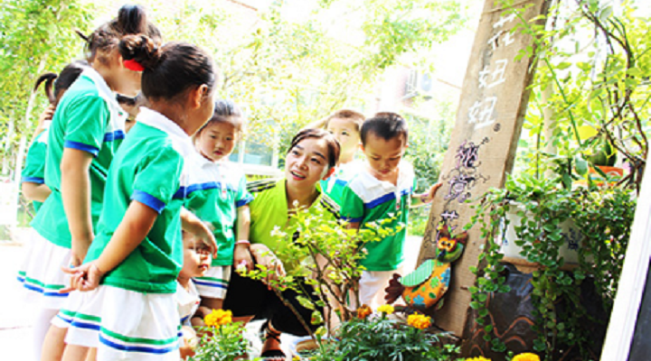 大自然是孩子们在幼儿园时光里最美好的相遇